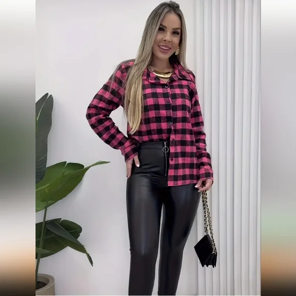 Women's Flannel Shirt Small Checkered Hot Pink & Black NWT - Picture 3 of 7